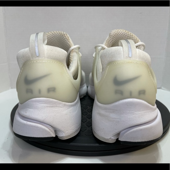 Nike Presto Essential Triple White Men’s Shoes main image 5